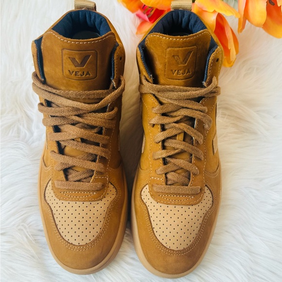 Veja V-15 Nubuck High Top Sneakers - Picture 3 of 9